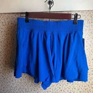 Lululemon NWT Shake It Out High Rise Run Shorts